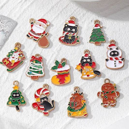 10 PCS/Package Alloy Santa Claus Pendant Jewelry Accessories