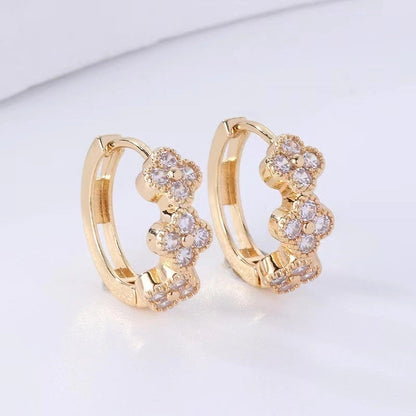 1 Pair Elegant Flower Inlay Copper Artificial Diamond Hoop Earrings