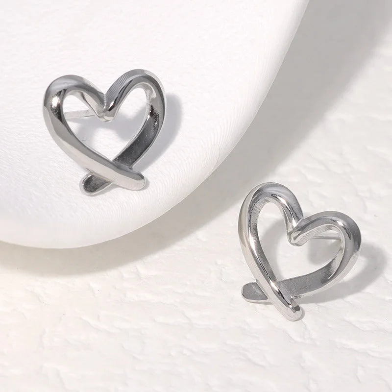 Minimalist Heart Stainless Steel Electroplating Stud Earrings