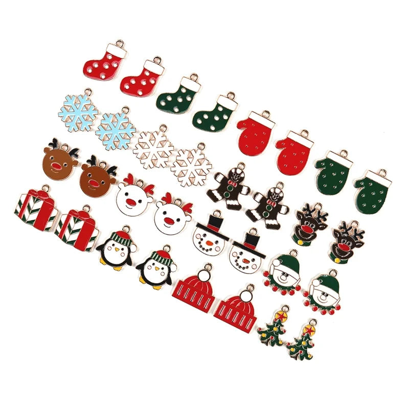 10 PCS/Package Zinc Alloy Christmas Hat Christmas Socks Pendant Jewelry Accessories