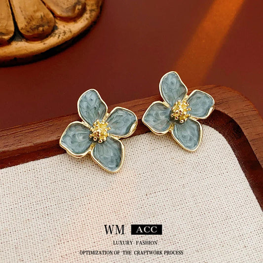 Luxurious Flower Flower Alloy Oil Dripping Earrings