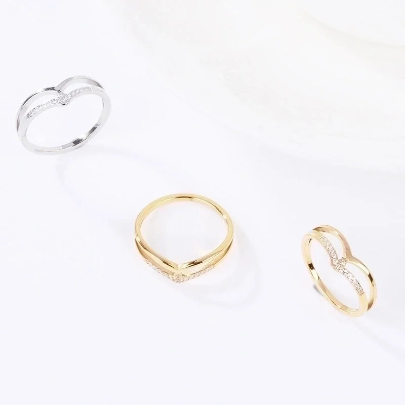 2 Pieces Minimalist V Shape Titanium Steel Zircon Rings