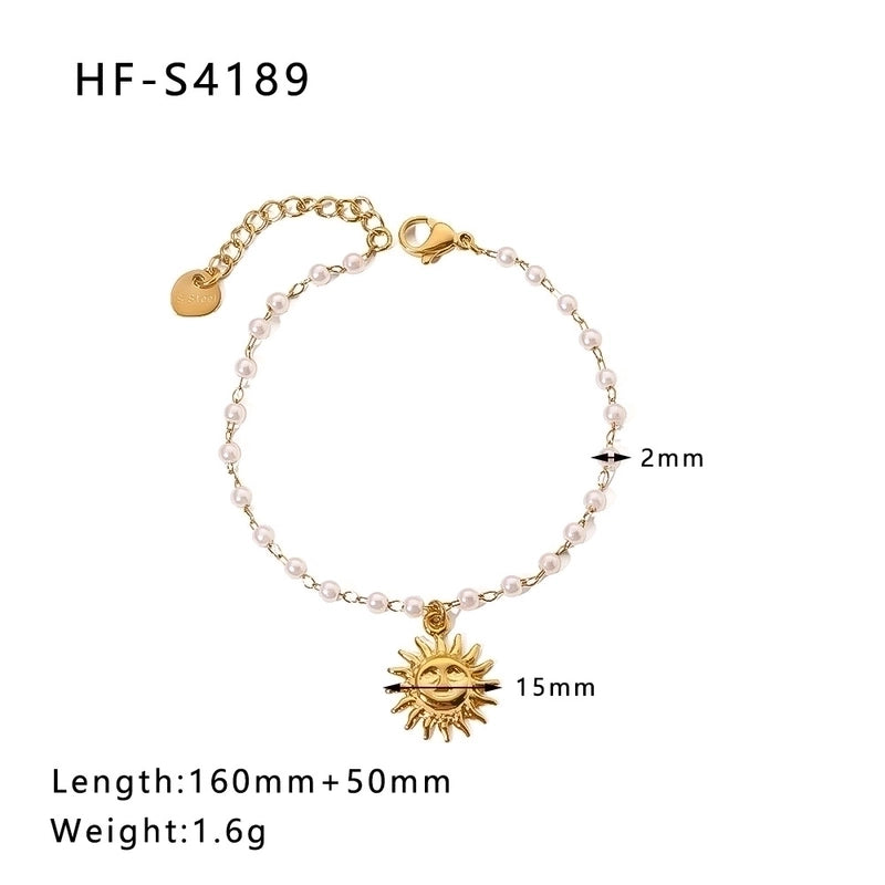 Minimalist Heart Shape Stainless Steel 18K Gold Plated Artificial Rhinestones Rhinestones Shell Bracelets In Bulk