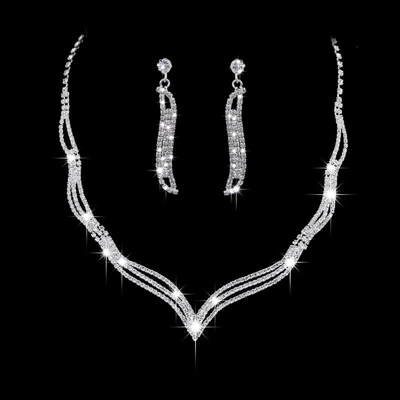 Minimalist Heart Rhinestone Gem