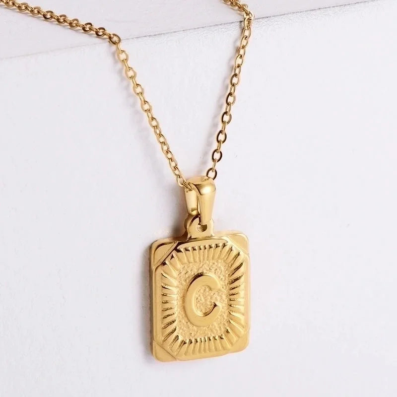 304 Stainless Steel 18K Gold Plated Minimalist Plating Letter No Inlaid Pendant Necklace