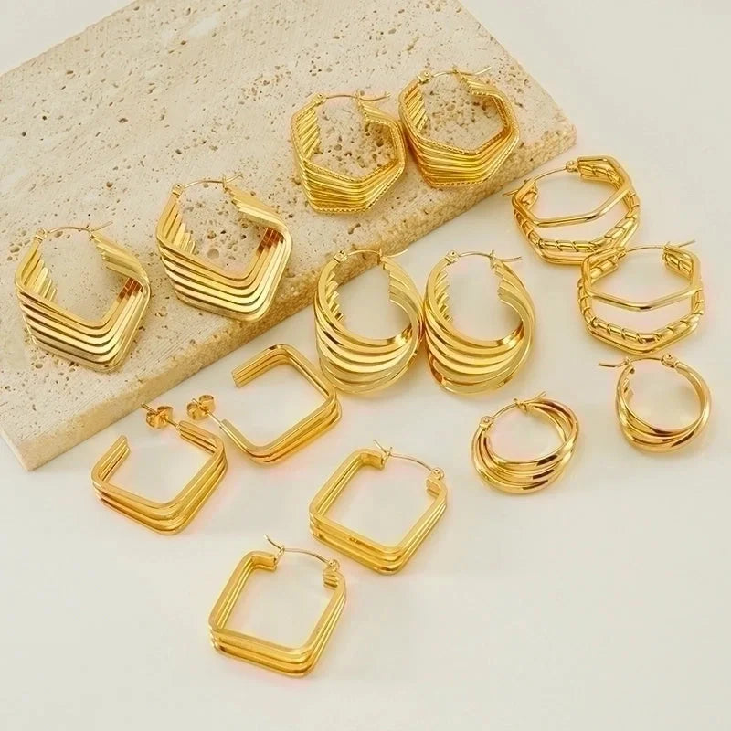 1 Pair Elegant U Shape Plating Stainless Steel Titanium Steel 18K Gold Plated Earrings