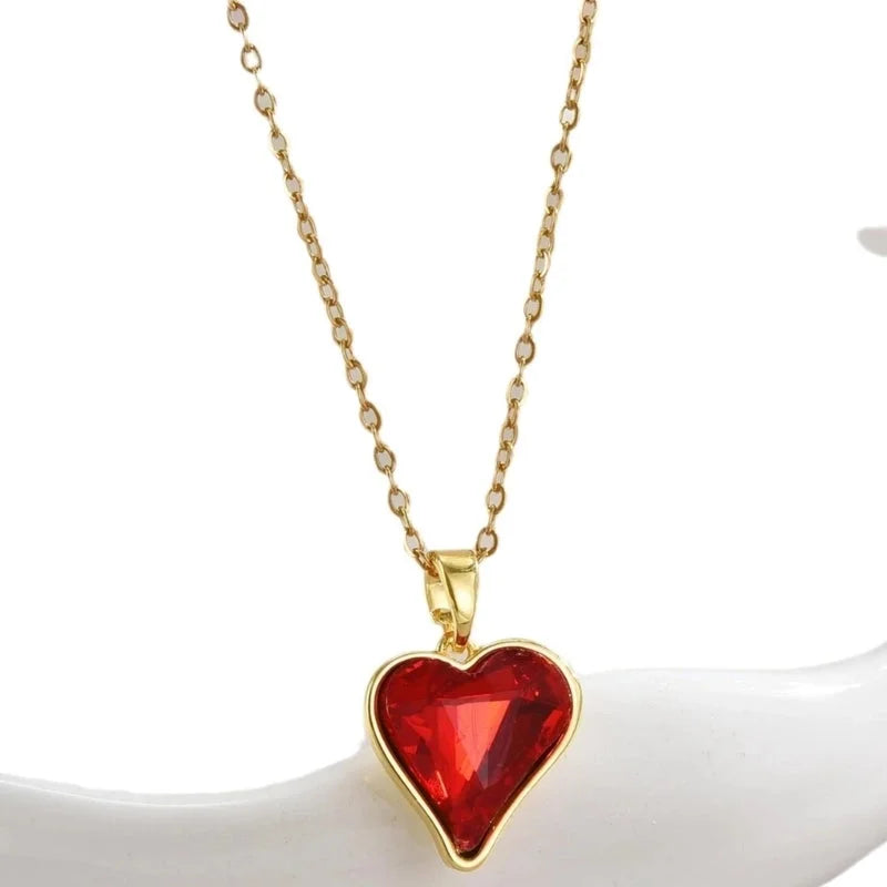 Sweet Heart Shape Titanium Steel Pendant Necklace