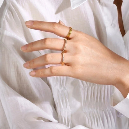 304 Stainless Steel Minimalist Inlay Circle Zircon Rings