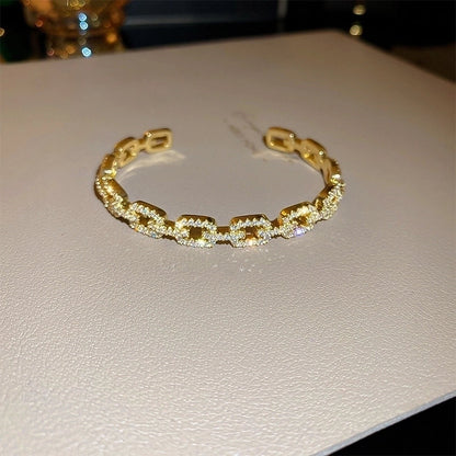 Elegant Lady Geometric Copper Inlay Zircon Bangle