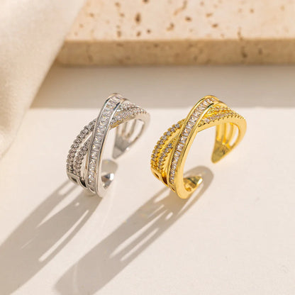 Moderate Luxury Round Geometric Titanium Steel 18K Gold Plated Rings