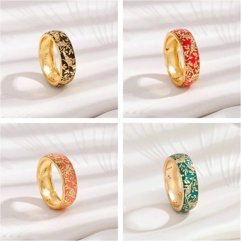 2 Pieces Copper 18K Gold Plated Chinoiserie Vintage Style Lady Epoxy Inlay Round Monogram Zircon Rings