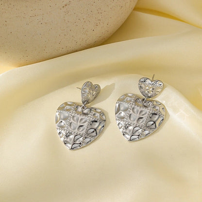 1 Pair Basic Minimalist Irregular Heart Shape Plating Titanium Steel Ear Studs