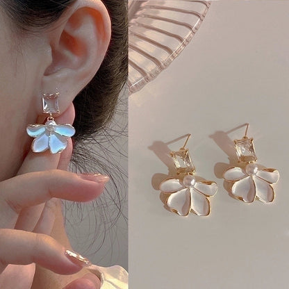 2 Pieces Fashion Heart Shape Flower Copper Beaded Plating Inlay Pearl Zircon Earrings Ear Studs 1 Pair