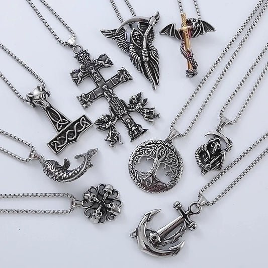 Vintage Style Punk Geometric Skull Stainless Steel Halloween Men'S Pendant Necklace