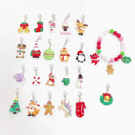 1 Piece 30mm Resin Santa Claus Snowman Elk Pendant Melon Seed Buckle Jewelry Accessories