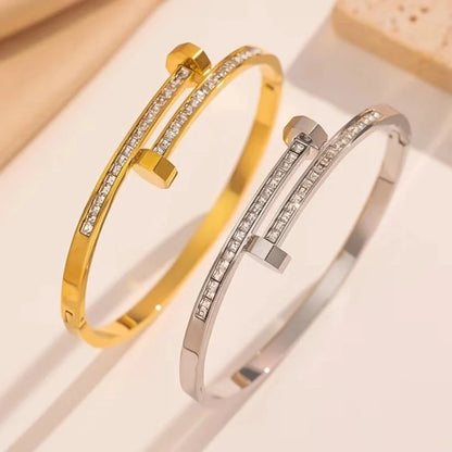 Minimalist Classic Style Solid Color Titanium Steel 18K Gold Plated Zircon Bangle In Bulk