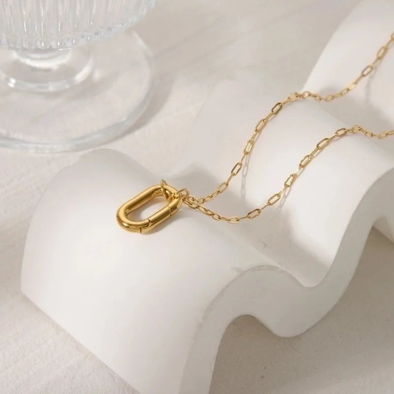 Casual Basic Commute Round Solid Color Rectangle 304 Stainless Steel 18K Gold Plated Pendant Necklace