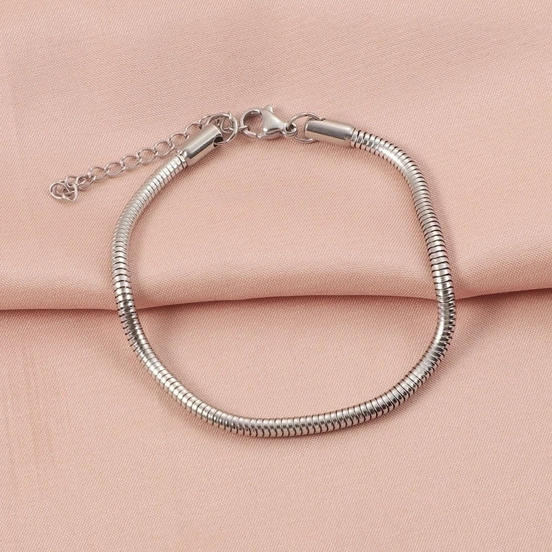 Minimalist Solid Color 304 Stainless Steel Bracelets In Bulk