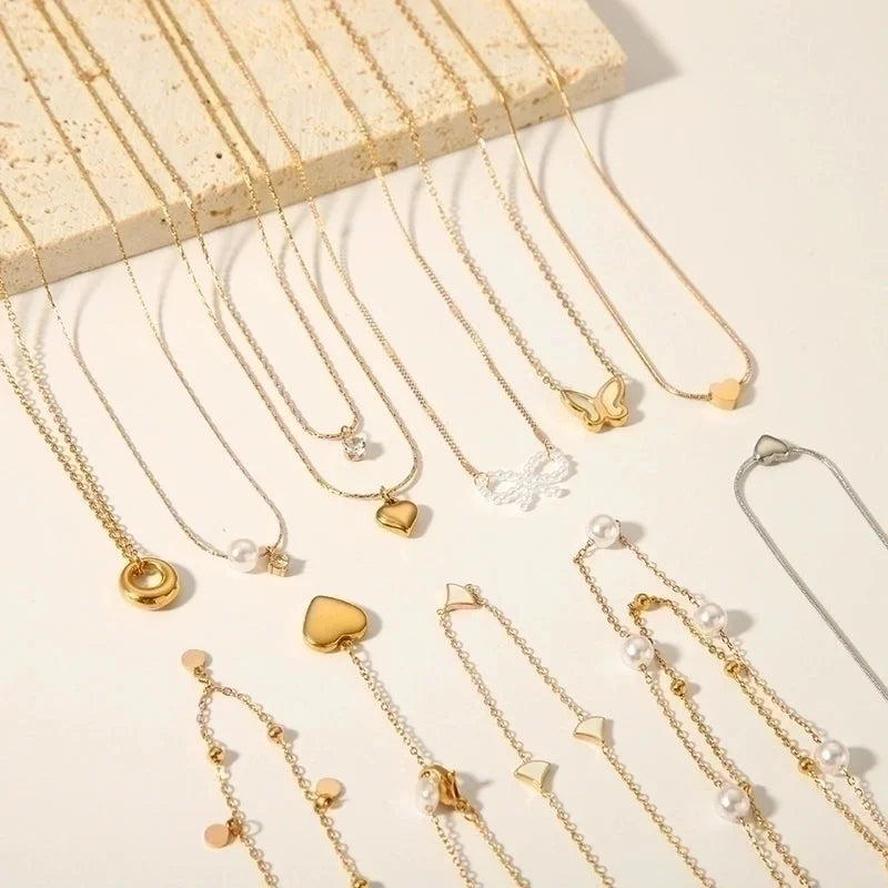 304 Stainless Steel 18K Gold Plated Casual Elegant Lady Plating Geometric Star Heart Shape Artificial Pearls Shell Layered Necklaces Pendant Necklace