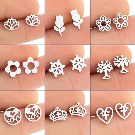 1 Pair Minimalist Heart Shape Flower 304 Stainless Steel 18K Gold Plated Ear Studs