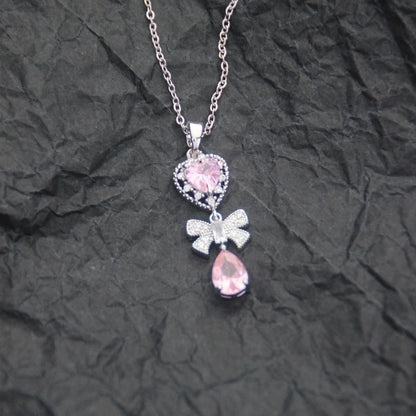 10 Pieces Casual Elegant Basic Moon Heart Shape Bow Knot Titanium Steel Copper Zircon Plating Inlay Pendant Necklace