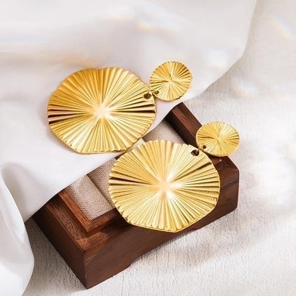1 Pair Ig Style Minimalist Leaves Solid Color Flower Plating Stainless Steel 16k Gold Plated Drop Earrings