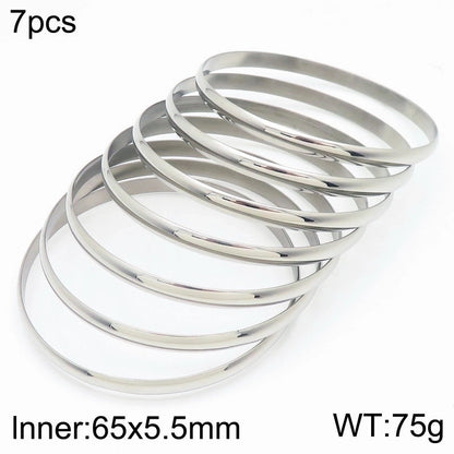 Minimalist Round Stainless Steel 18K Gold Plated Bangle In Bulk