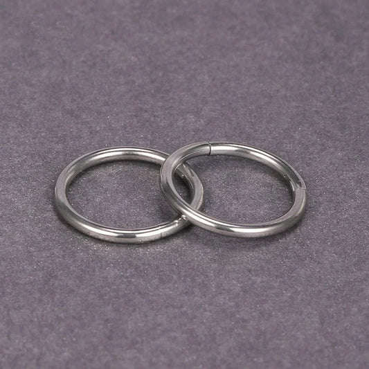2 Pieces Retro Circle Titanium Steel Nose Ring 1 Piece