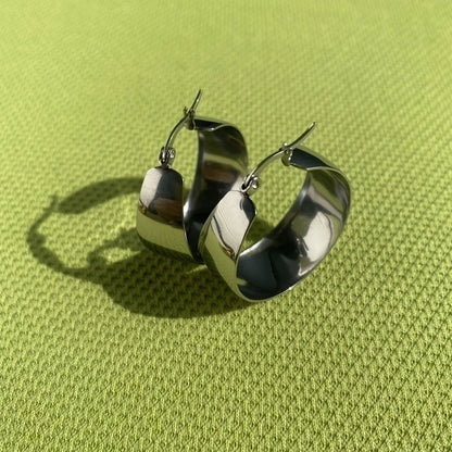 1 Pair Minimalist Classic Style Solid Color Plating 304 Stainless Steel 18K Gold Plated Hoop Earrings