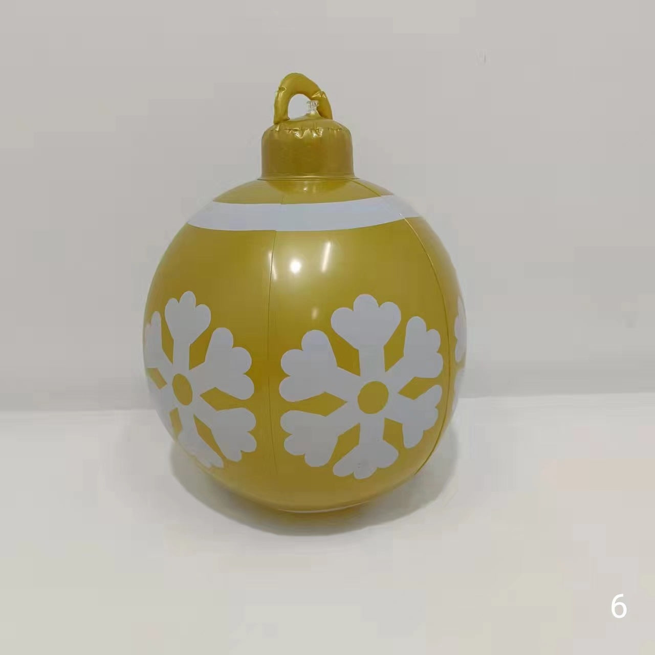 2 Pieces Christmas Decoration Balloon 60cm Outdoor Fun Festive Atmosphere Printed Pvc Inflatable Christmas Ball Craft Ornament