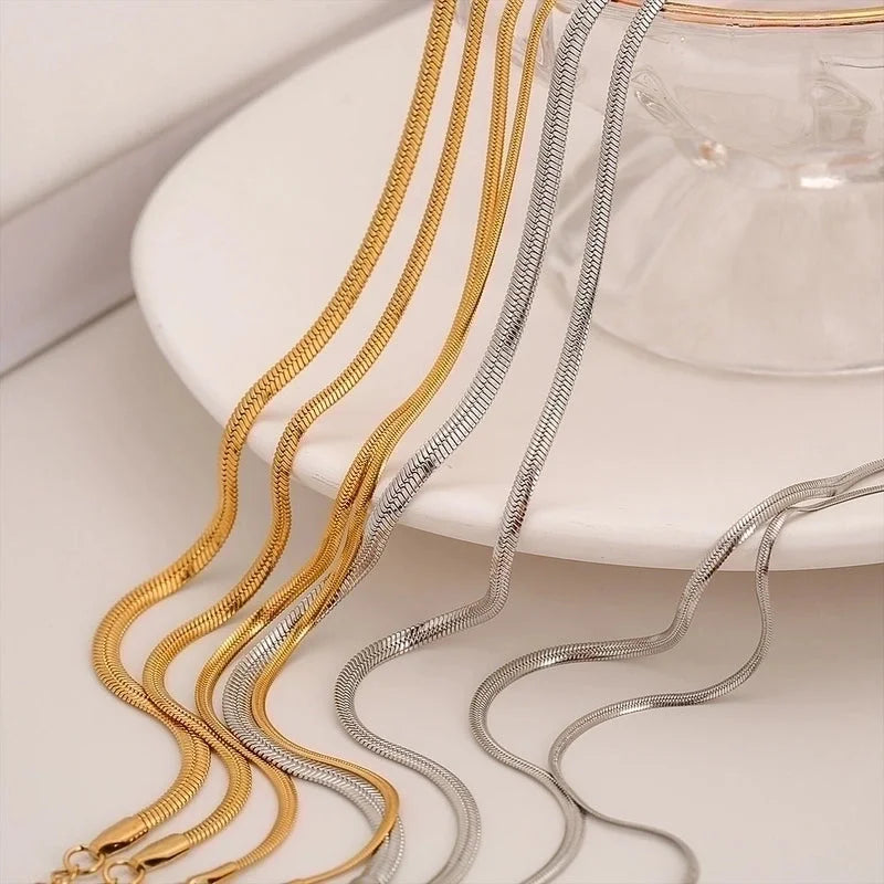 Minimalist Classic Style Solid Color 304 Stainless Steel 18K Gold Plated Plating Necklace