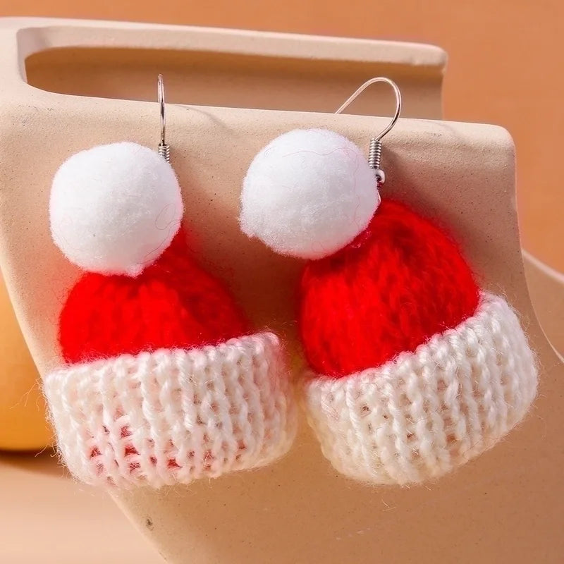 1 Pair Cute Christmas Hat Knit Zinc Alloy Drop Earrings