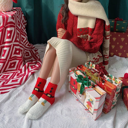 Christmas Cute Minimalist Women's Christmas Tree Santa Claus Elk Polyester Coral Fleece Crew Socks 1 Set