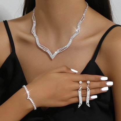 Minimalist Heart Rhinestone Gem