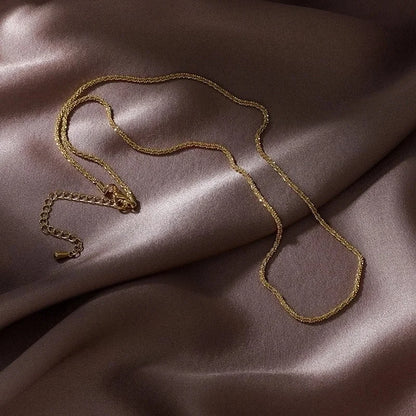 Alloy Freshwater Pearl Copper Fashion Solid Color Irregular Necklace