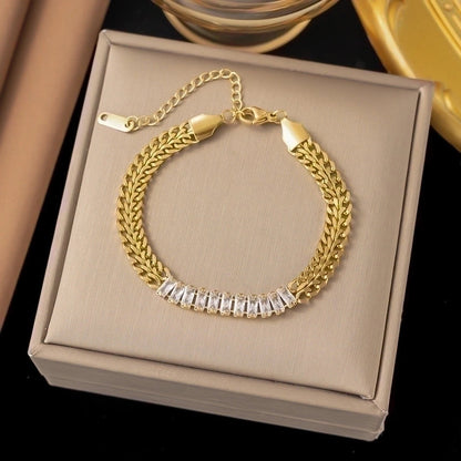 Streetwear Heart Shape Grain 304 Stainless Steel 18K Gold Plated Acrylic Artificial Rhinestones Plastic Bracelets In Bulk