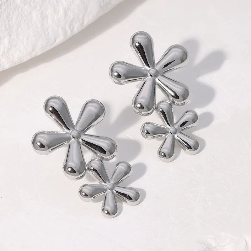 Cute Flower Stainless Steel Electroplating Stud Earrings