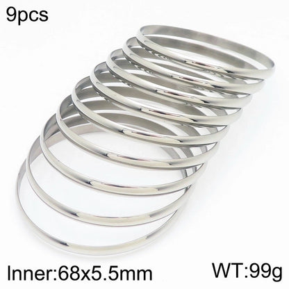 Minimalist Round Stainless Steel 18K Gold Plated Bangle In Bulk