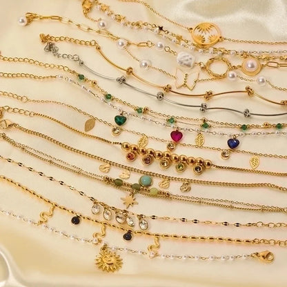 Minimalist Heart Shape Stainless Steel 18K Gold Plated Artificial Rhinestones Rhinestones Shell Bracelets In Bulk