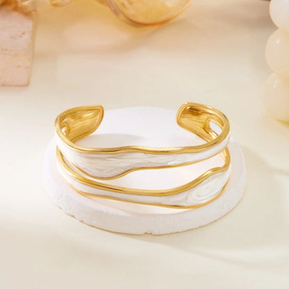 Casual Elegant Lady Heart Shape 304 Stainless Steel Bangle In Bulk