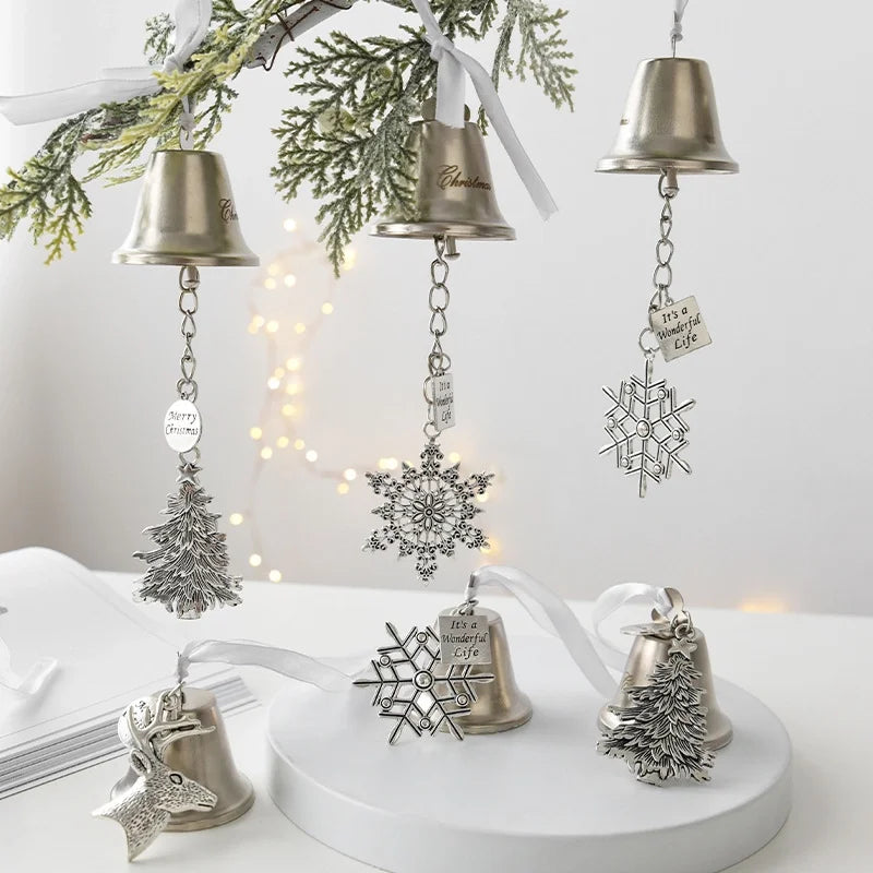 Nordic Style Classic Style Heart Shape Bell Snowflake Iron Party Hanging Ornaments Bell
