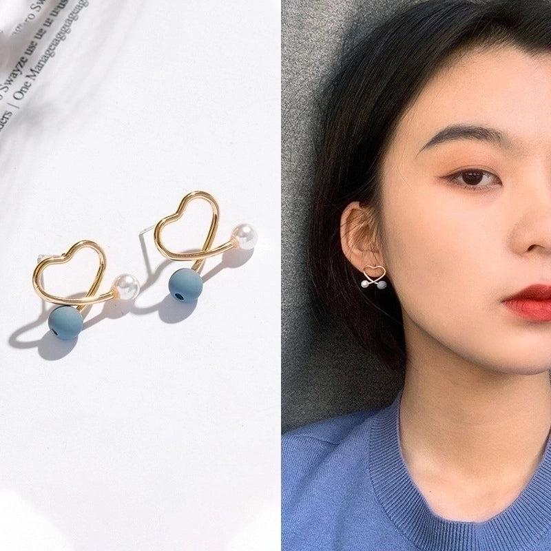 Retro Flower Copper Plating Inlay Artificial Gemstones Pearl Ear Studs 1 Pair