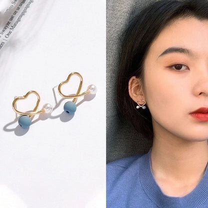 Retro Flower Copper Plating Inlay Artificial Gemstones Pearl Ear Studs 1 Pair