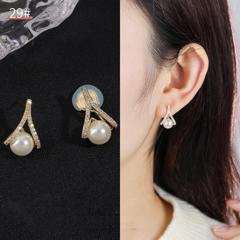 Mosquito Incense Plate Ear Clip Women's Ear Holes Exquisite Pearl Earrings Advanced Hong Kong Style Retro Niche Light Luxury Earrings