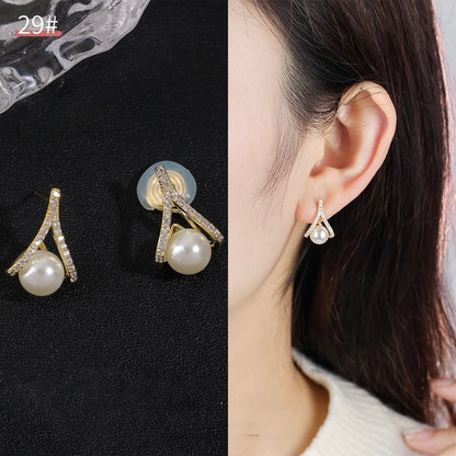 Mosquito Incense Plate Ear Clip Women's Ear Holes Exquisite Pearl Earrings Advanced Hong Kong Style Retro Niche Light Luxury Earrings