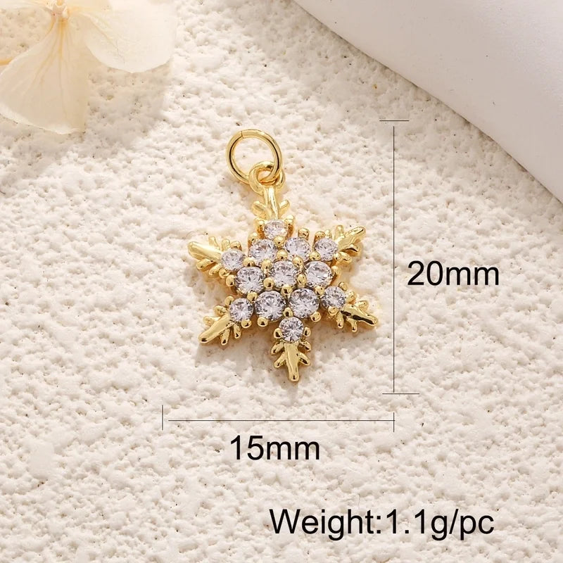 1 Piece 12*17mm 15 * 20mm 18 * 22mm Copper Christmas Tree Flower Snowflake Jewelry Accessories Pendant