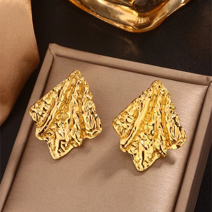 1 Pair IG Style Retro Maple Leaf Shell Lightning Plating Pleated 304 Stainless Steel 18K Gold Plated Ear Studs