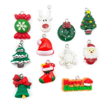 1 Piece 15 * 22mm 15 * 26mm 17 * 22mm Resin Christmas Tree Santa Claus Christmas Socks Pendant Jewelry Accessories
