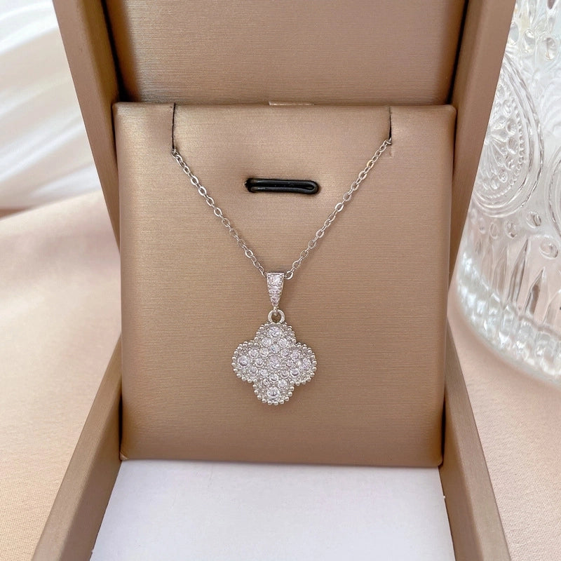 Fashion Geometric Titanium Steel Copper Plating Artificial Diamond Necklace