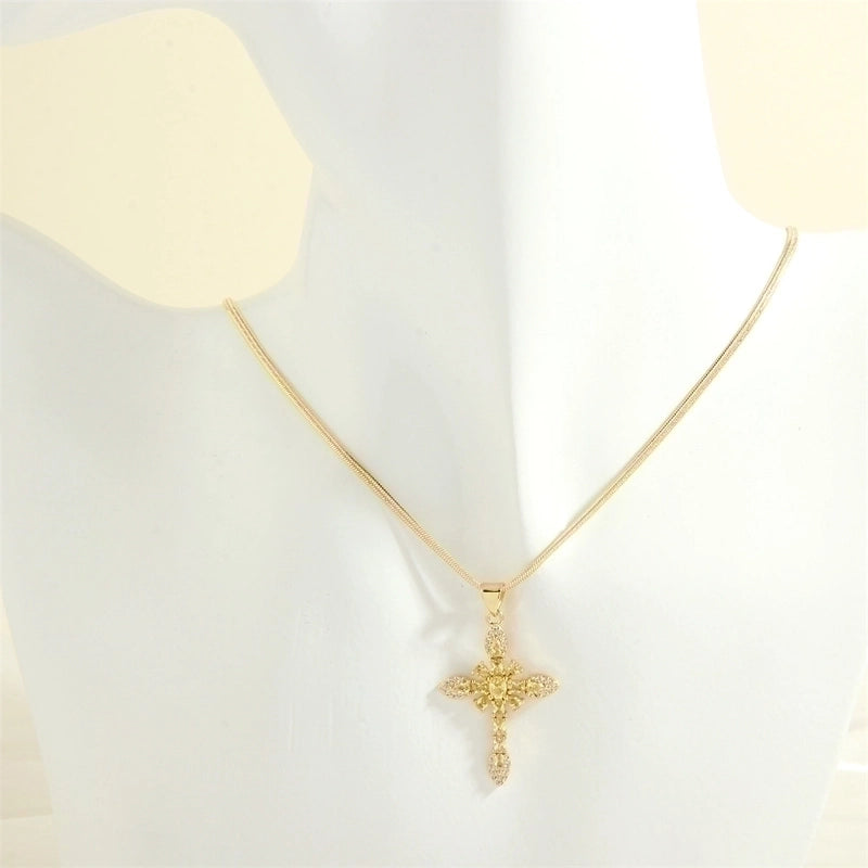 Minimalist Cross Copper 18k Gold Plated Zircon Pendant Necklace In Bulk